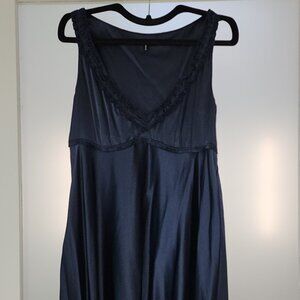 Elie Tahari - Size 12 - Navy Silk Dress